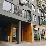 Dream Stay - Stylish Studio With French Balcony